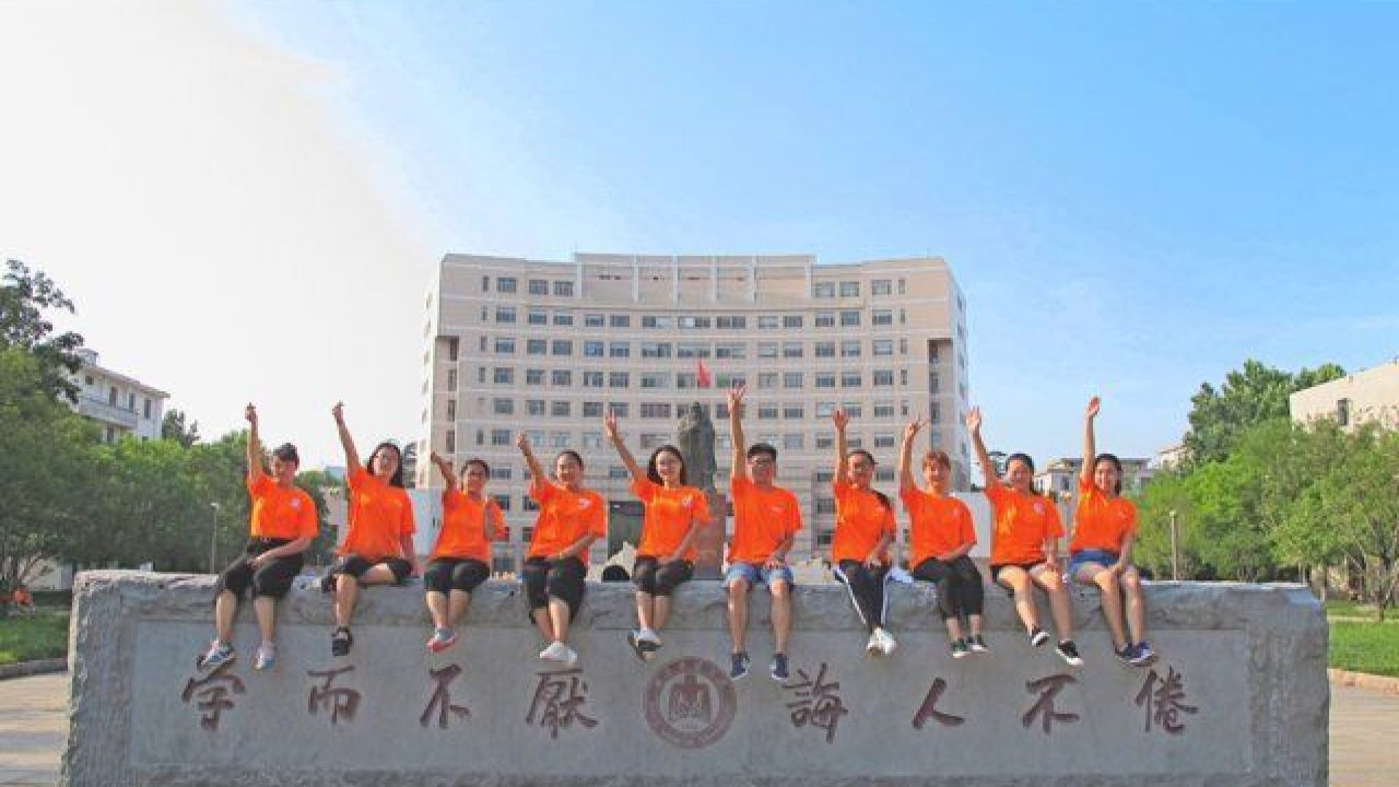 天空正藍，明天不遠。珍愛西行，我們在路上！