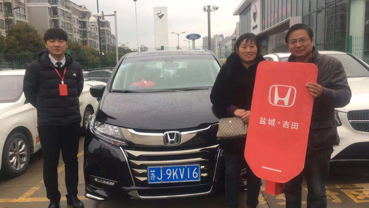 恭喜馮先生喜提新車
