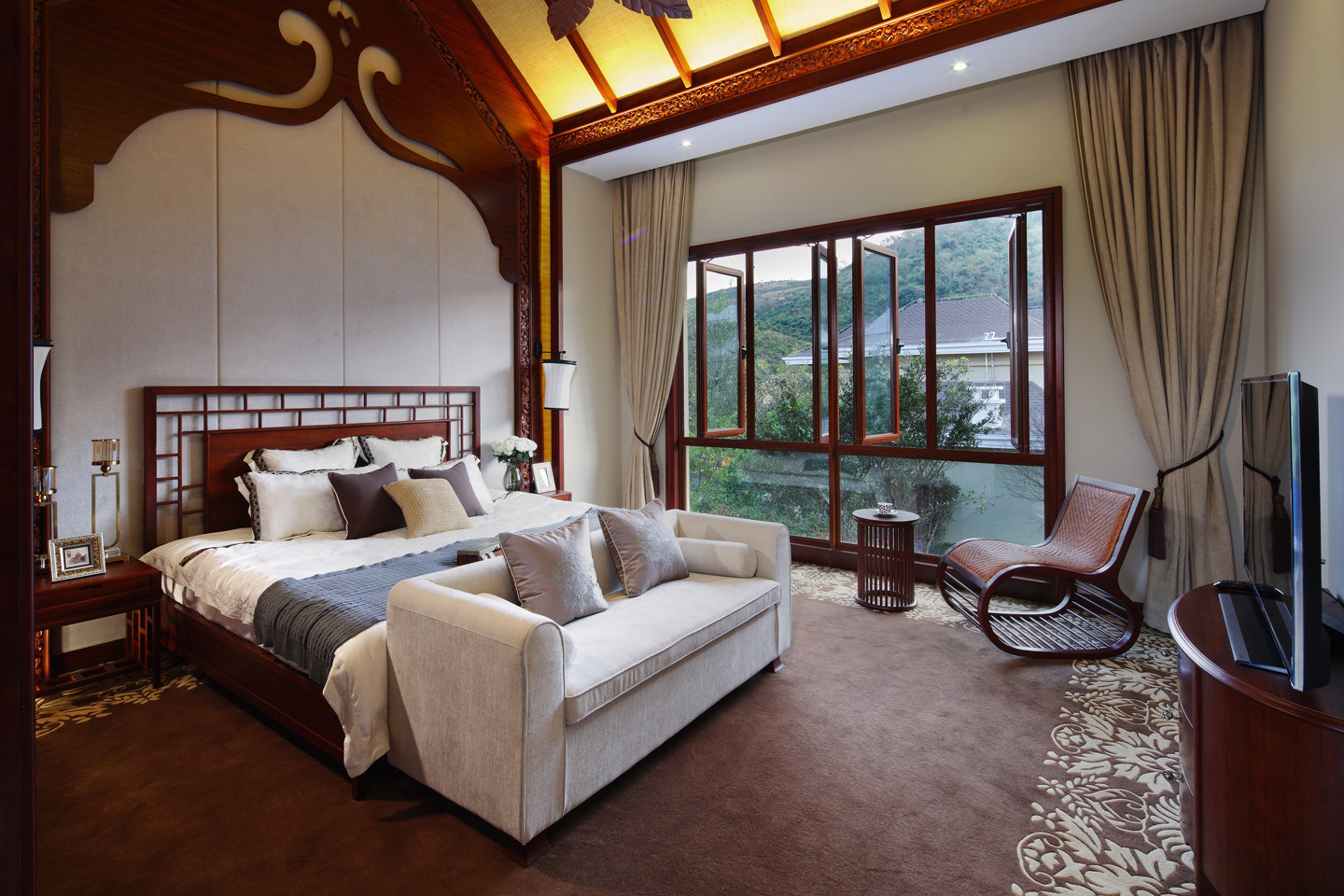 【产权热销】三亚半岭温泉海韵别墅度假酒店