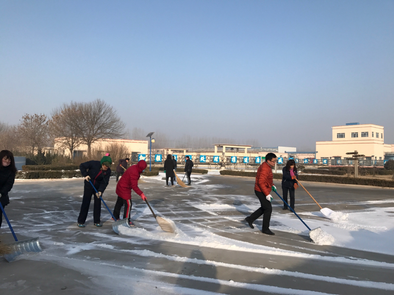 臨邑縣污水處理廠開展掃雪活動