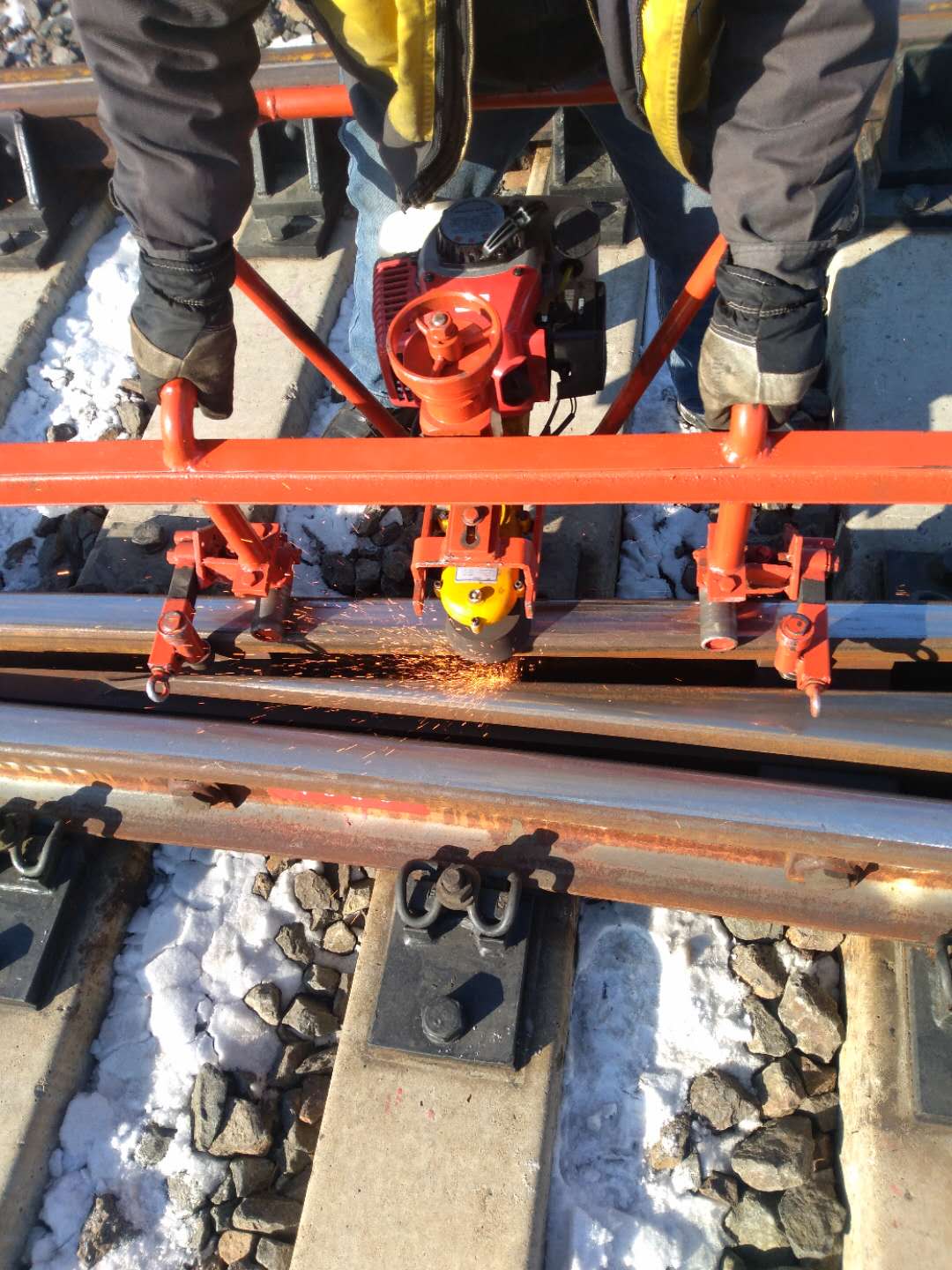 四平工务段茂林线路车间微新闻