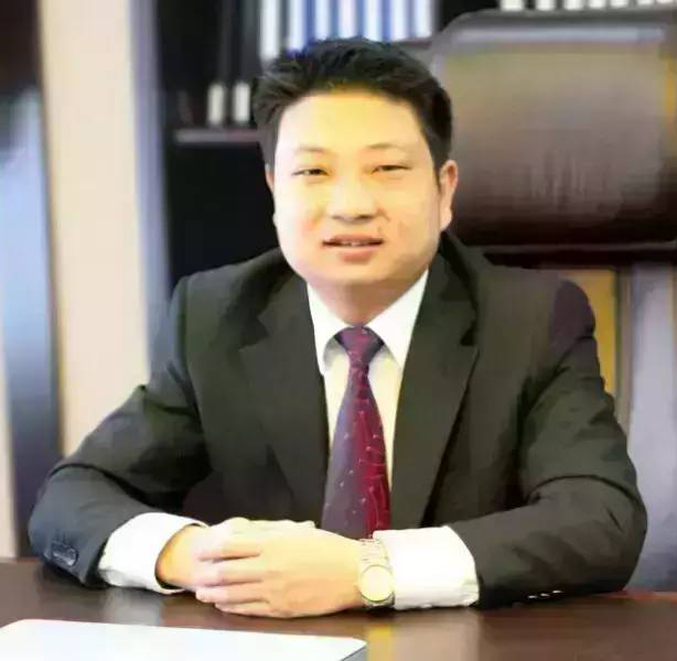 刘新年 江西新联集团董事长 硕士研究生学历 赣州市政协常委 全国优秀