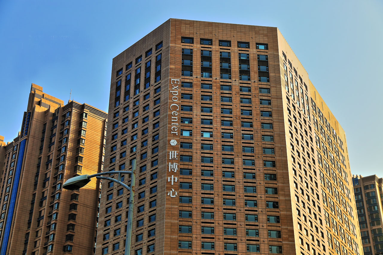 瀚海贸易              选择瀚海,就是选择不平凡    香车美女