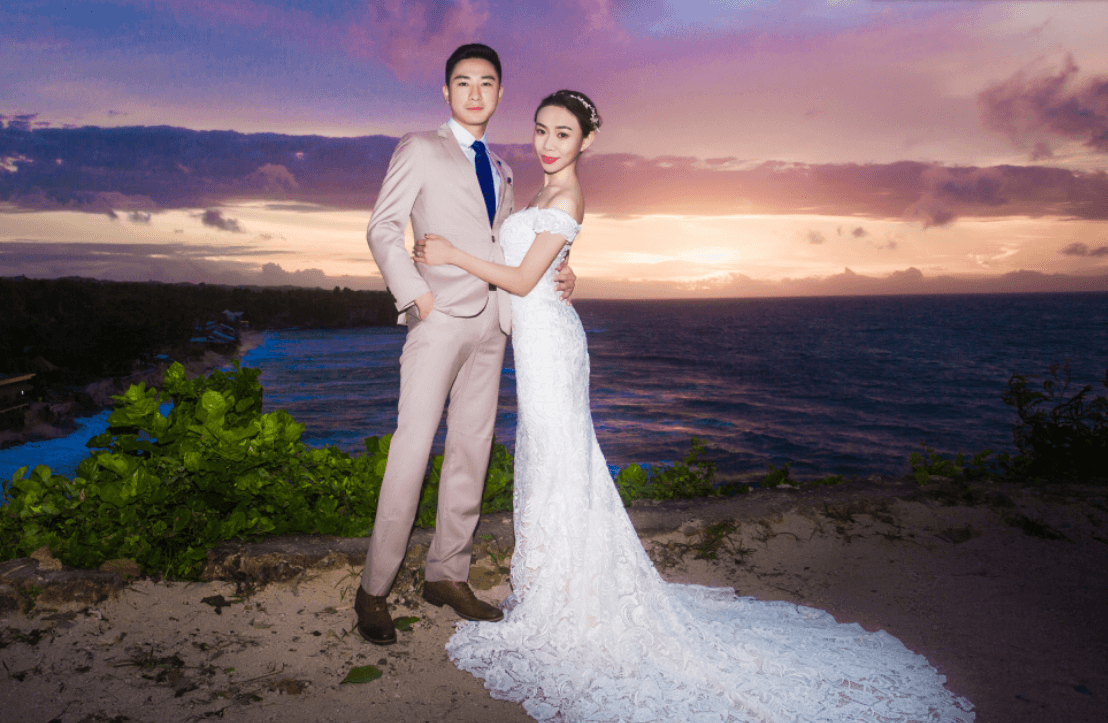 张熙琳  新娘 新郎 韩宇 地点:宴宾楼(梅江店) 友谊南路与绥江道交口