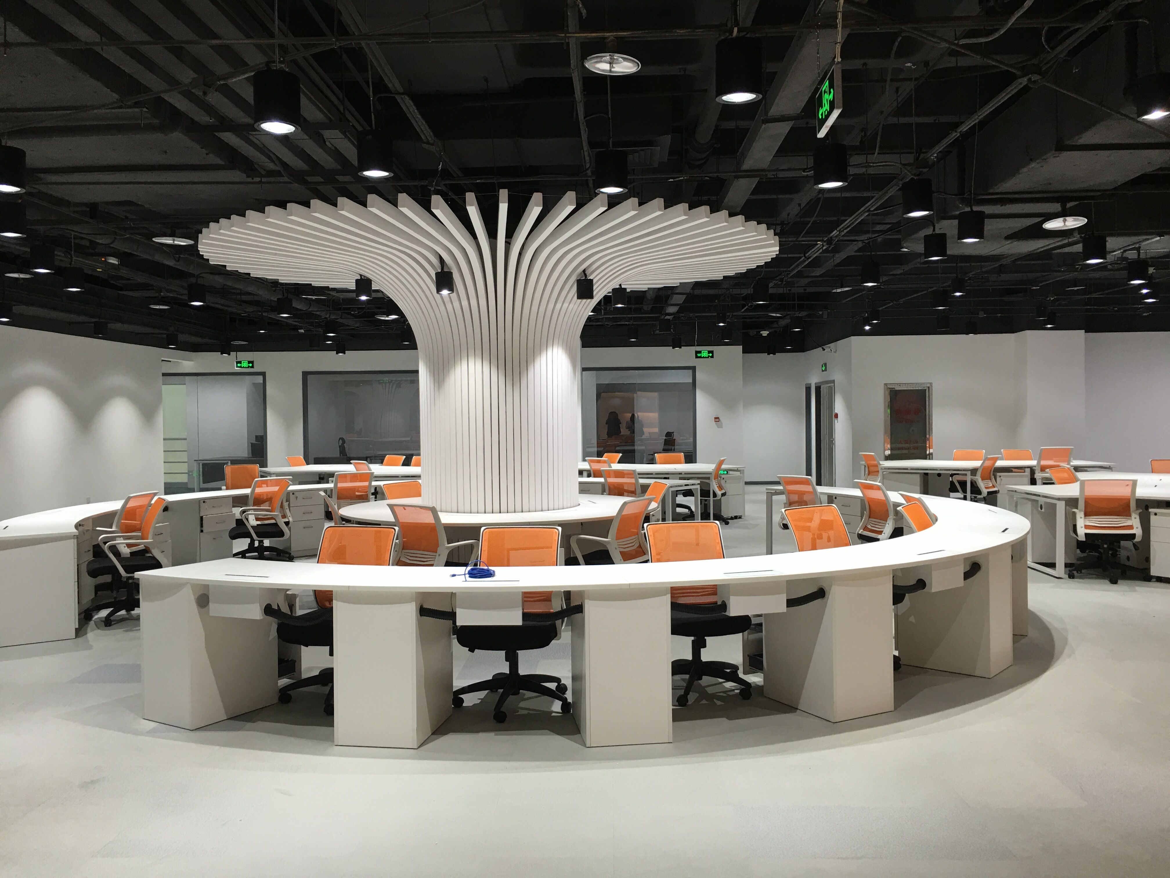 互联网科技孵化展示区 互联网实训实验室 大学生创客空间