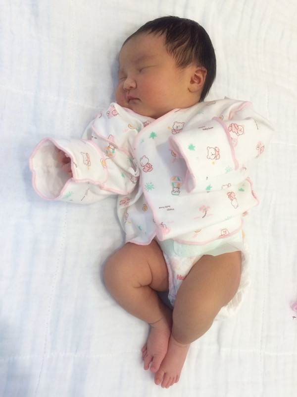 玛丽亚宝宝 秦洪霞之女