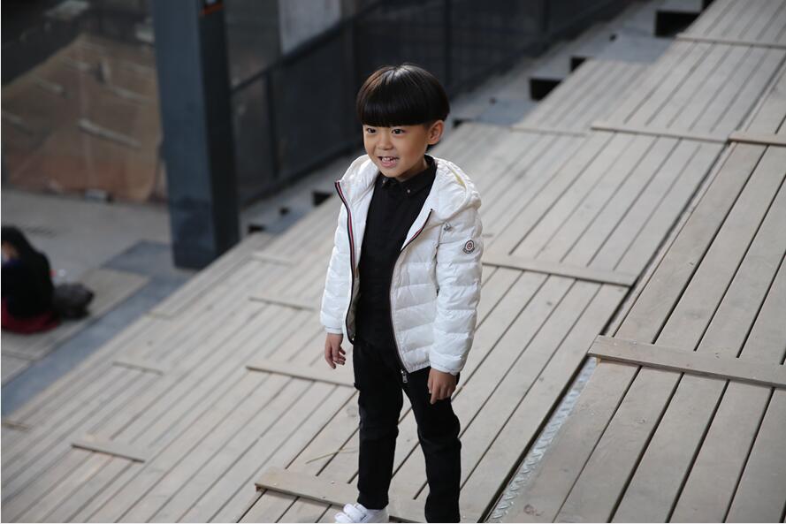 (可任意修改字段)                         ------王二狗 光明公司