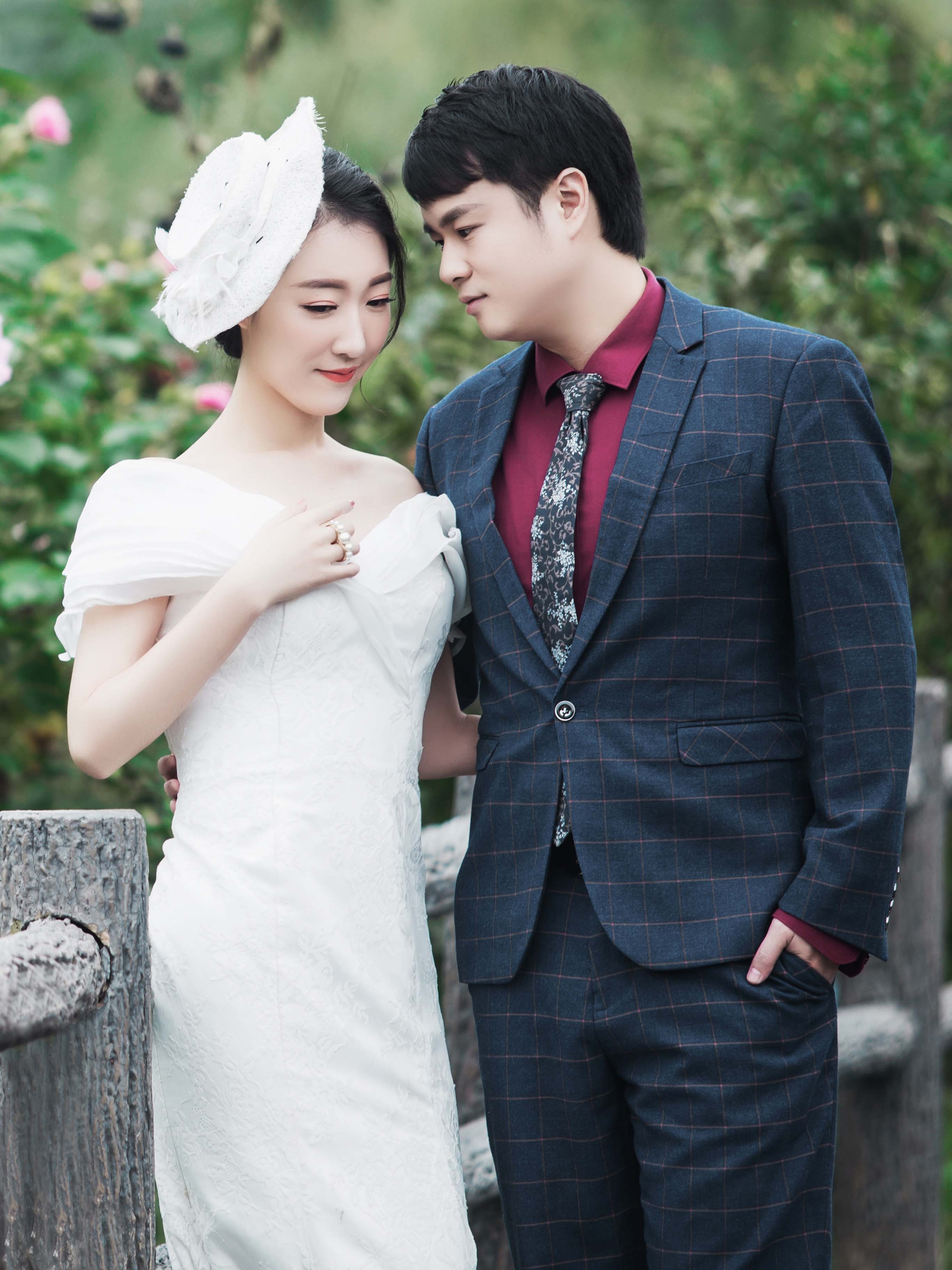 尊敬的朋友我的女儿董嘉和女婿李力