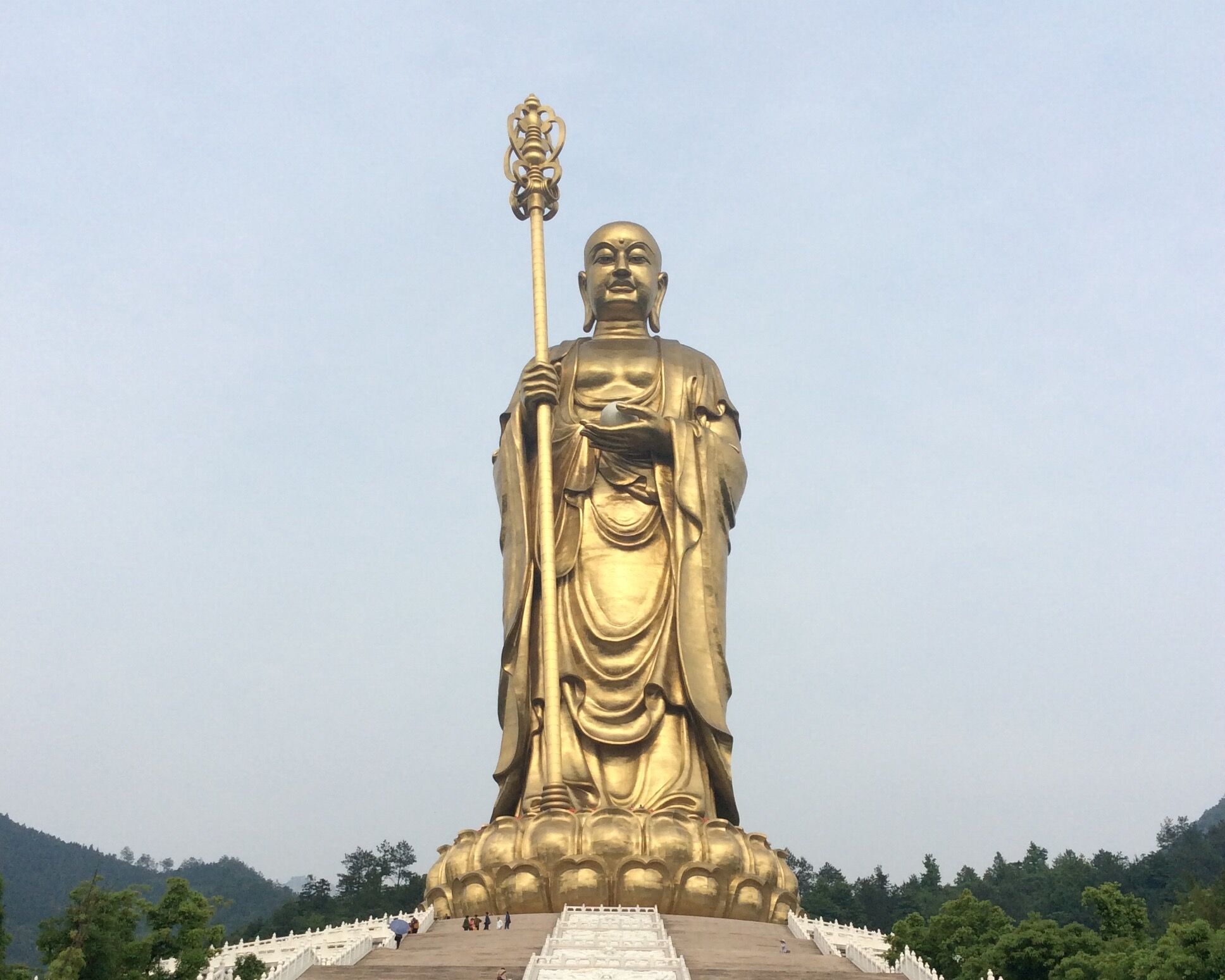 佛光普照,地藏圣诞!