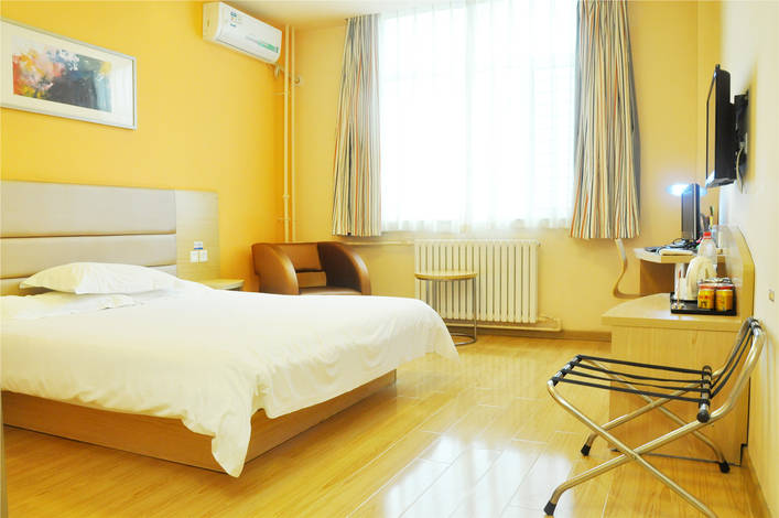 电话:0539-3118000 罗江泉店:通达路与湖北路交           汇江泉国际