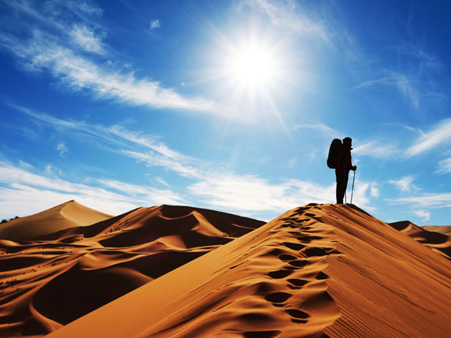 行走沙漠戈壁,开启坚毅之路