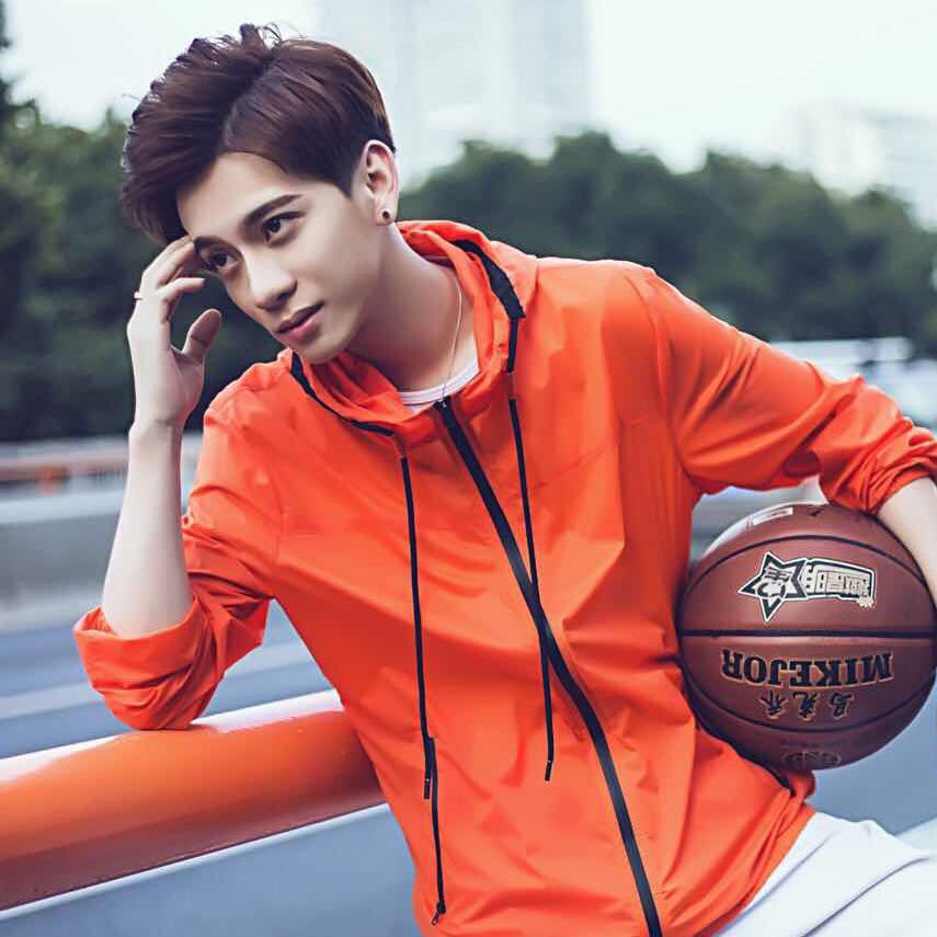 3月15起，芭比伦型男秀正式开启